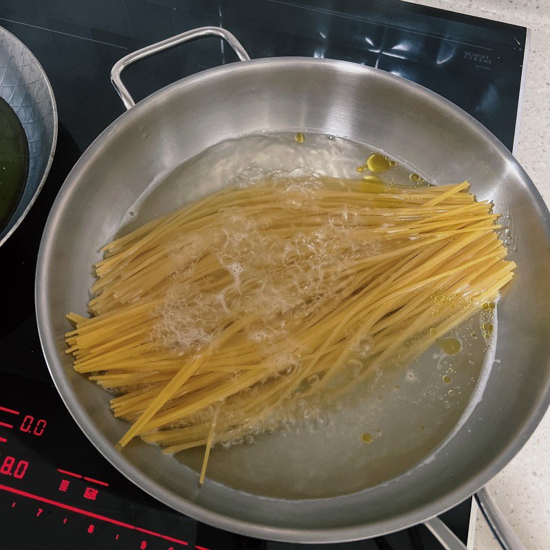 Công thức mì pasta tôm chuẩn vị Ý cực dễ làm ngay tại nhà - Ảnh 4